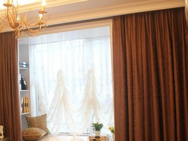 常见的窗帘面料和特点 不同窗帘面料优缺点